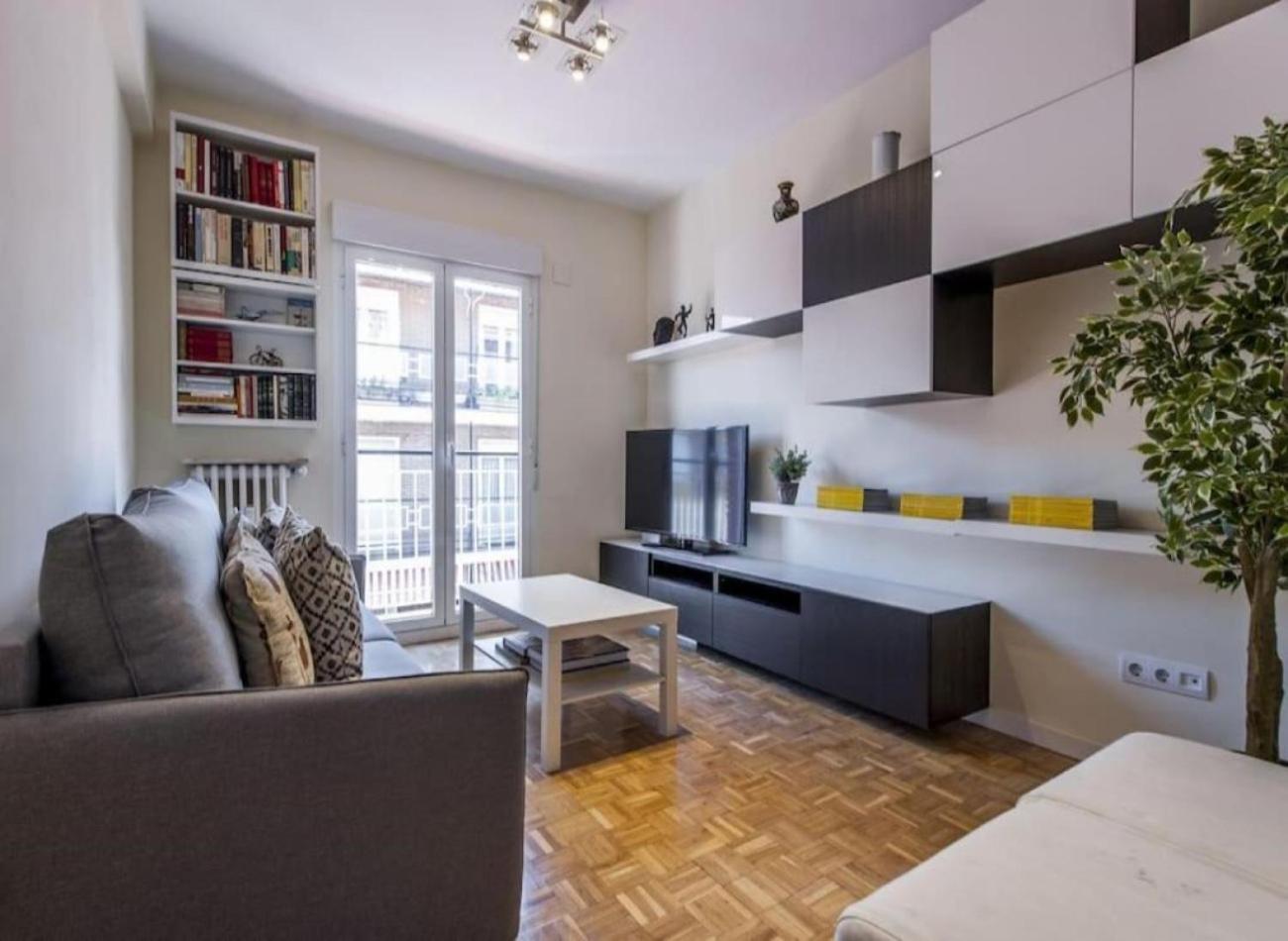 Apartament Plaza De Ventas Ii -tu Con Estilo En
